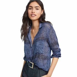 Anthropologie Cloth & Stone Lightweight Button Top